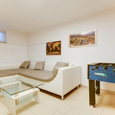 Spacious Holiday In With Jacuzzi Ferienhaus Maria Saal